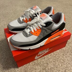 Nike Air Max 90 Total Orange, Men’s Size 10.5